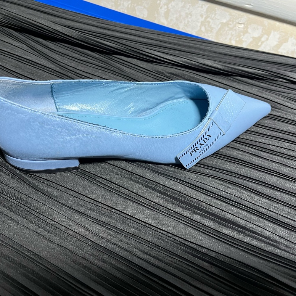 Prada flats - Picture 4 of 5